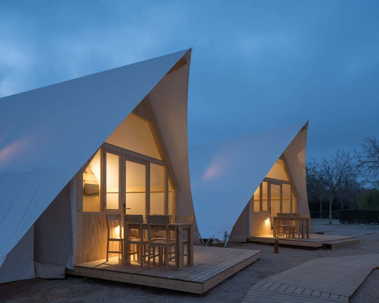 TipiTop Tent, роскошная палатка в Таррагоне, Испания