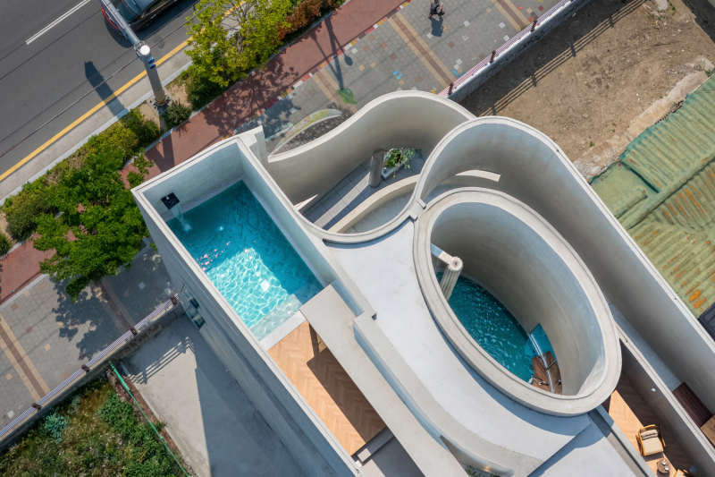 Общественный городской комплекс "Urban Egg" в городе Пусан, Южная Корея